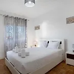 Villa Azul And Sun Silveira (Lisbon)