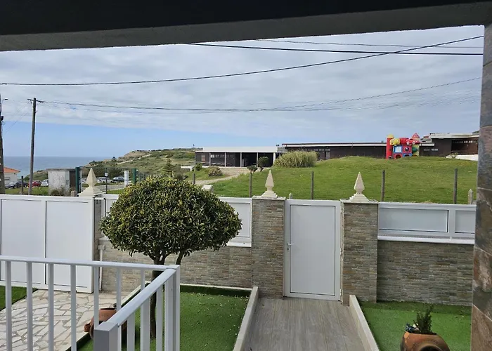 Azul And Sun Silveira (Lisbon)